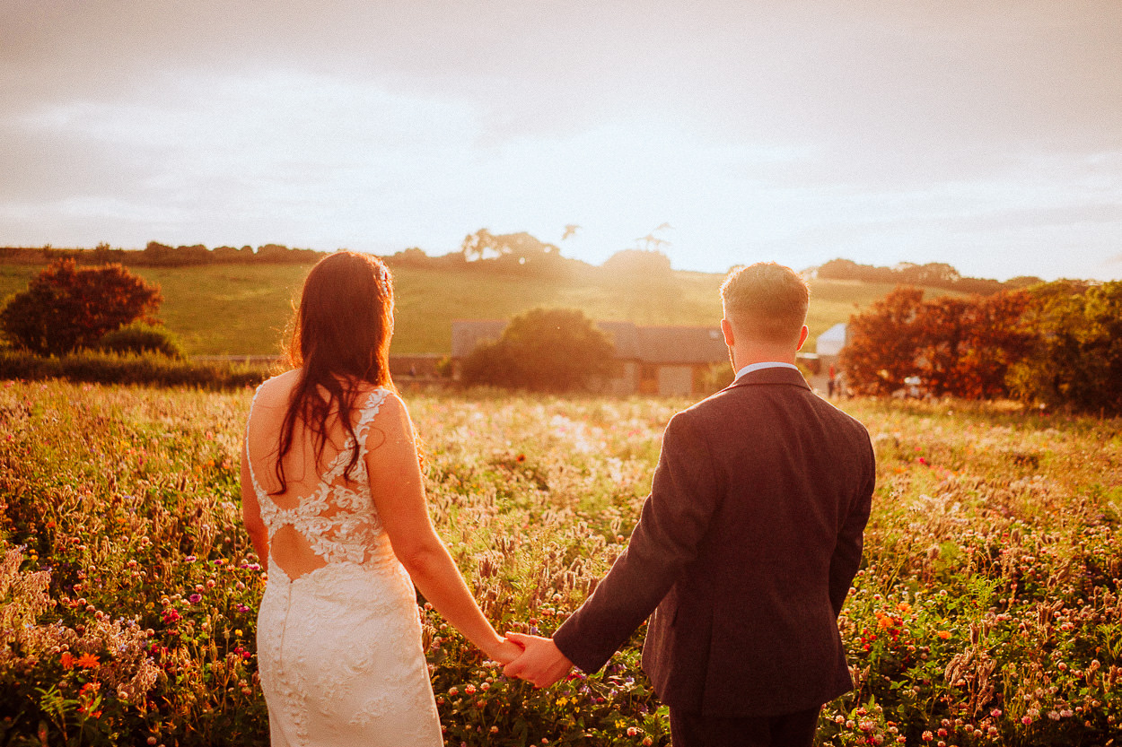 SUMMER WEDDING ROSEDEW FARM WEDDING PHOTOGRAPHY 114